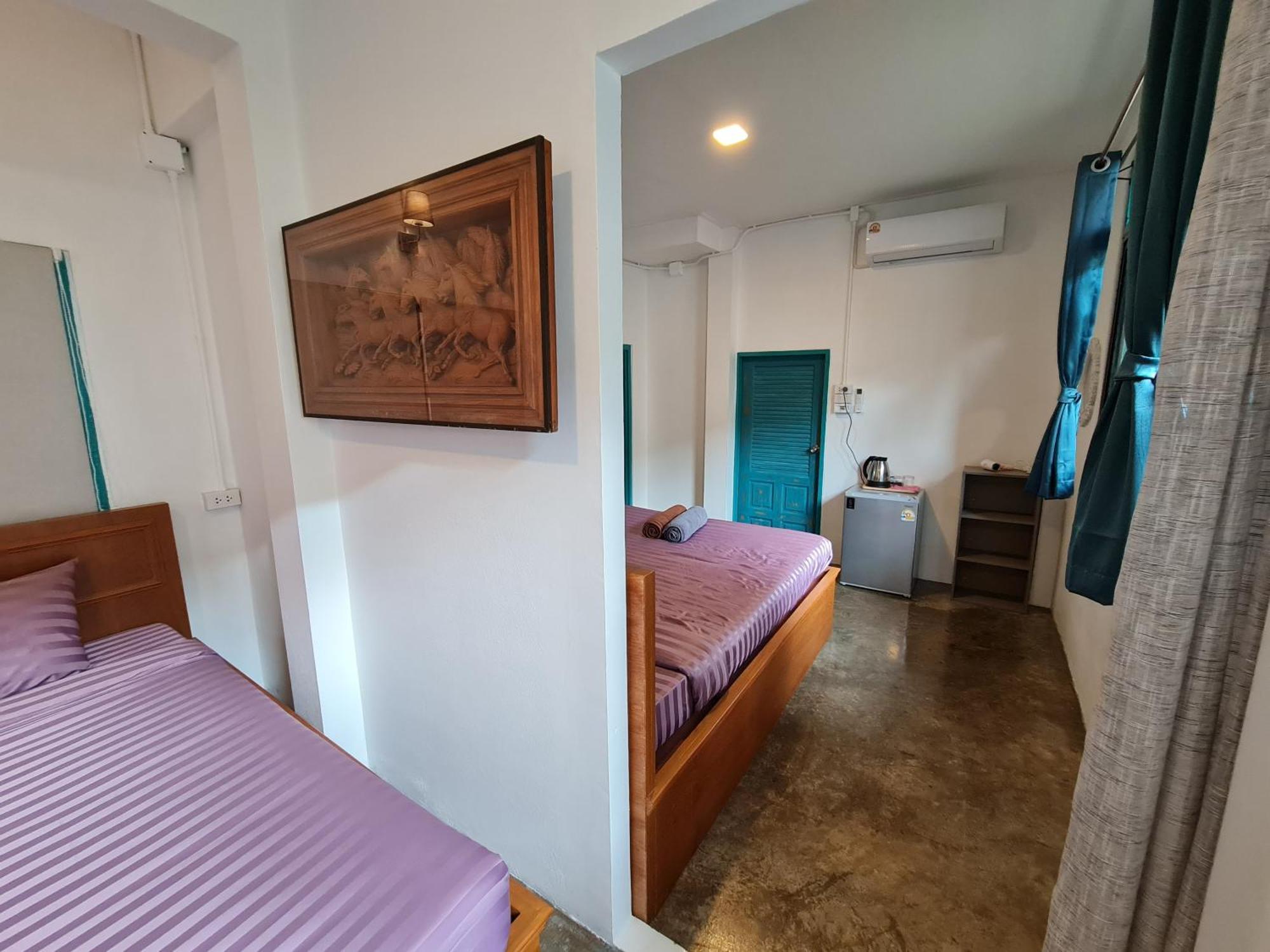 Апартаменти Tepbunthomhouse Ayutthaya Екстер'єр фото