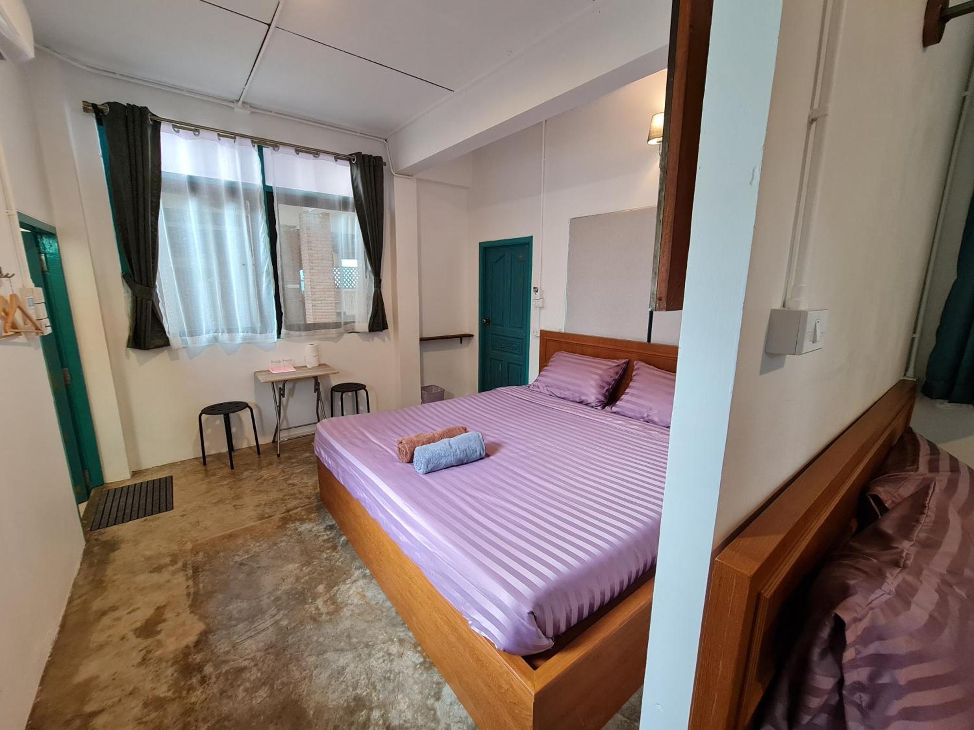 Апартаменти Tepbunthomhouse Ayutthaya Екстер'єр фото