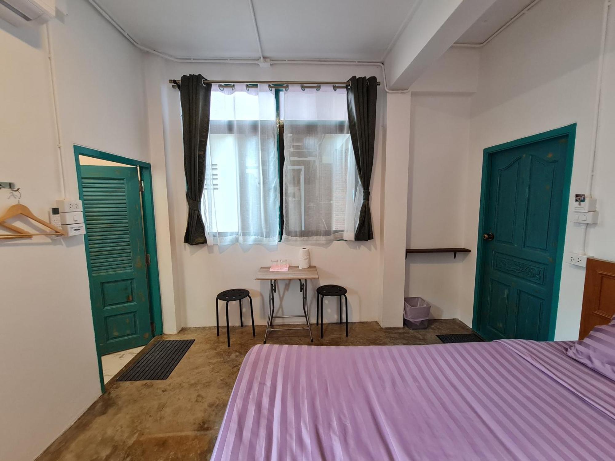 Апартаменти Tepbunthomhouse Ayutthaya Екстер'єр фото