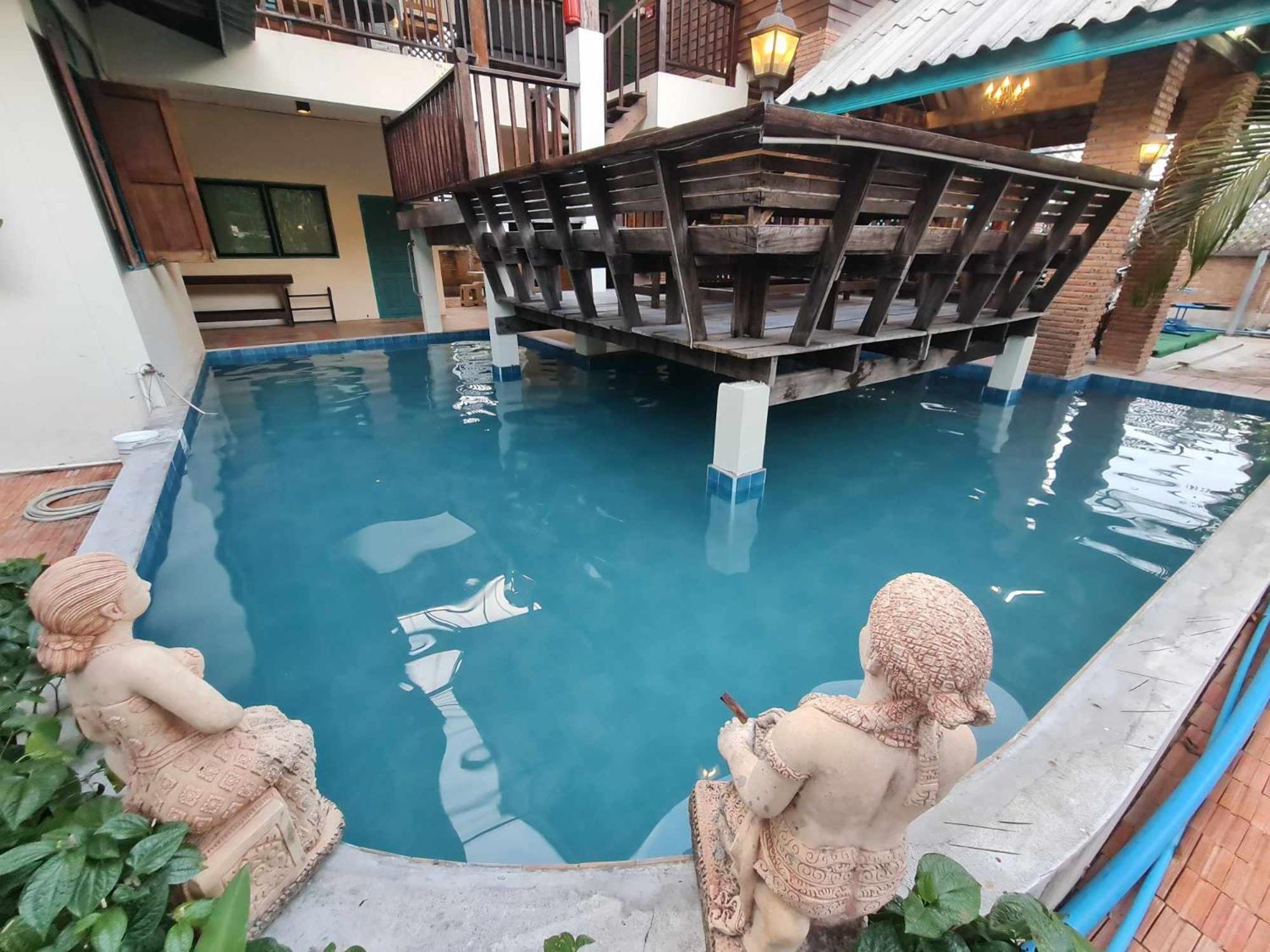 Апартаменти Tepbunthomhouse Ayutthaya Екстер'єр фото