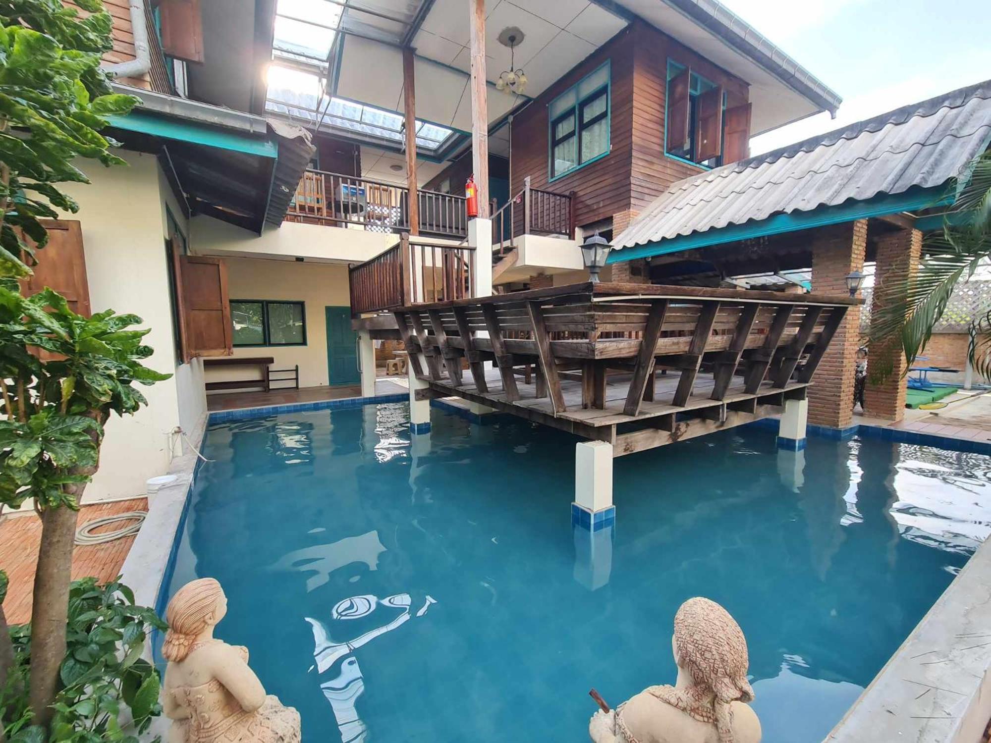 Апартаменти Tepbunthomhouse Ayutthaya Екстер'єр фото