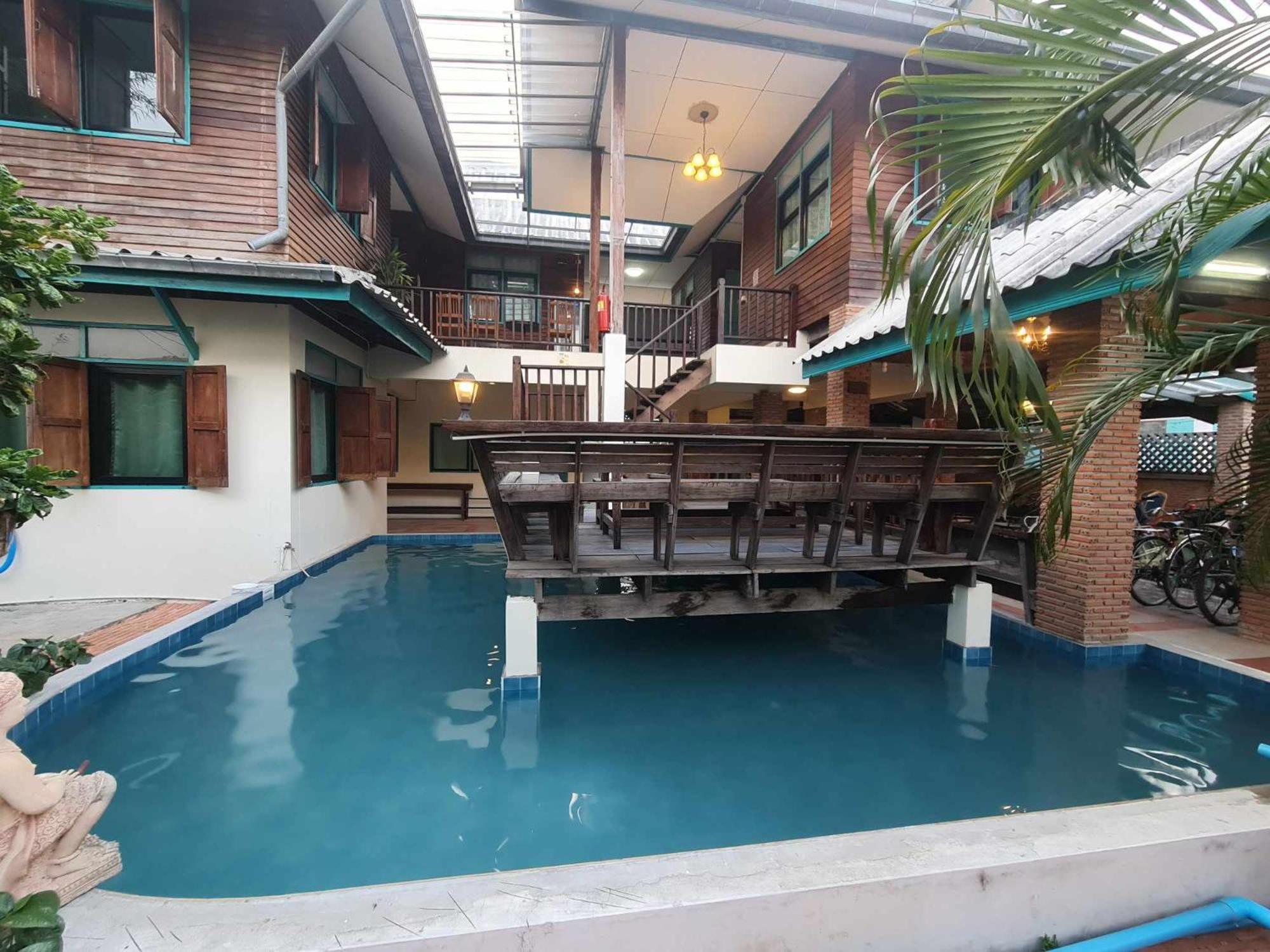 Апартаменти Tepbunthomhouse Ayutthaya Екстер'єр фото